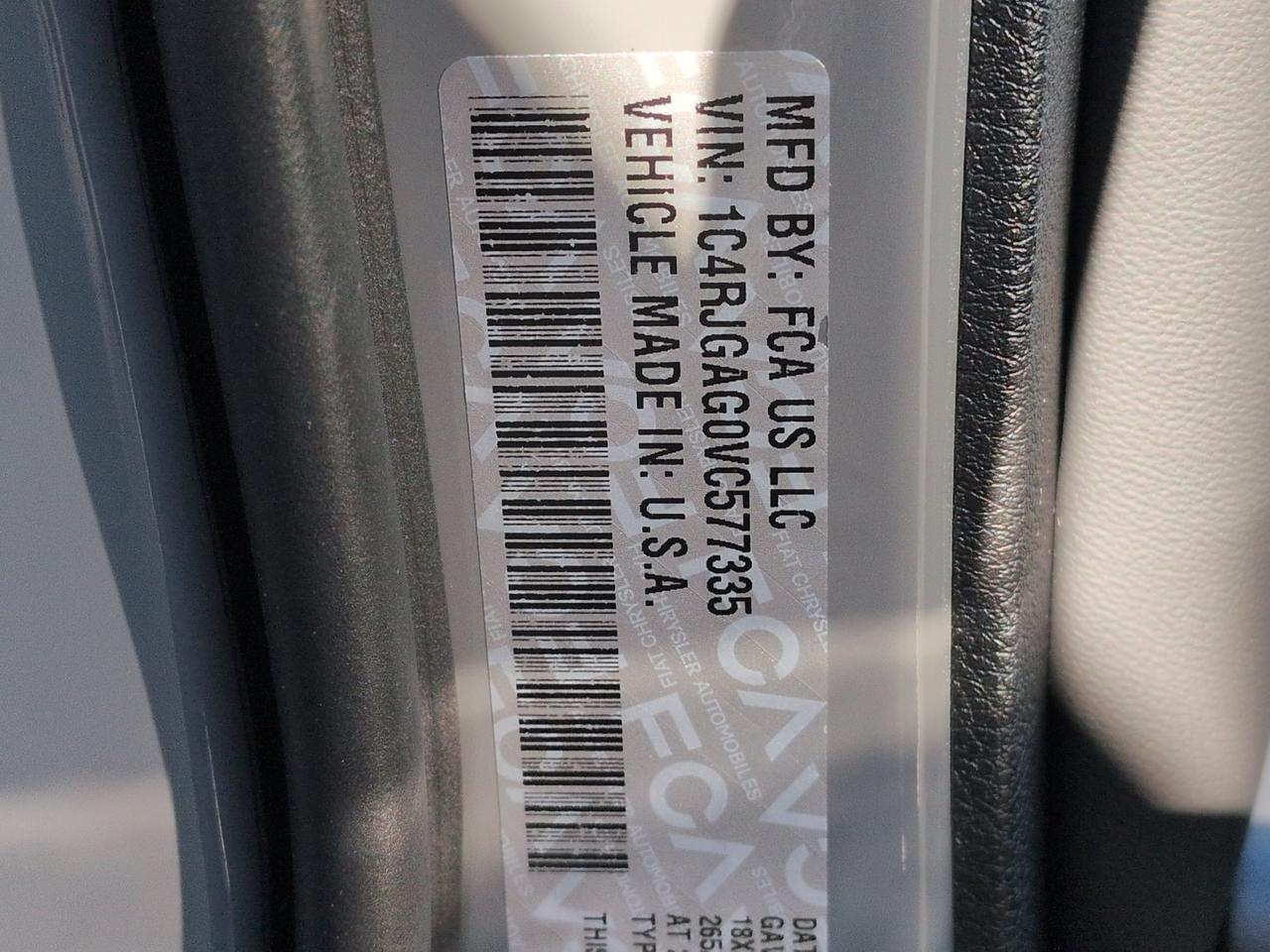 2027 Jeep Grand Cherokee Laredo Winder GA