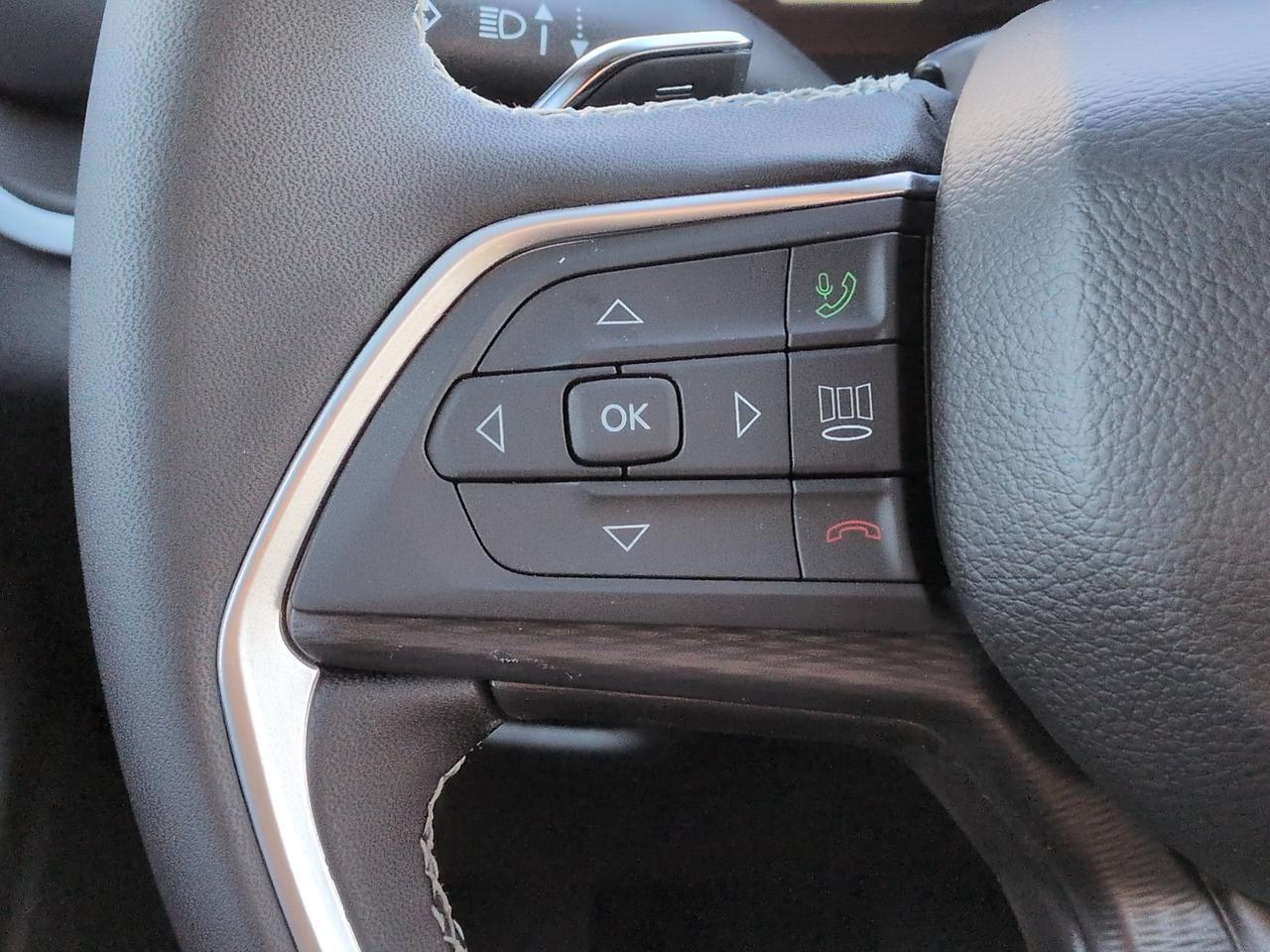 2027 Jeep Grand Cherokee Laredo Winder GA