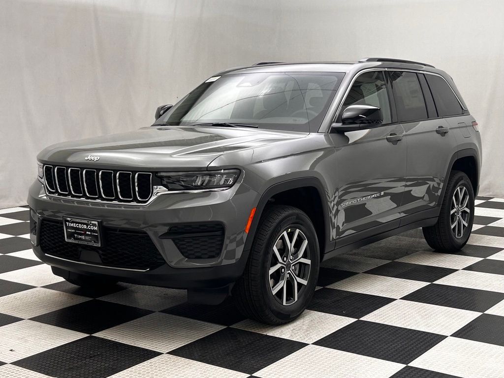 2027 Jeep Grand Cherokee Laredo X Portland OR