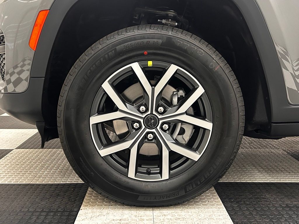 2027 Jeep Grand Cherokee Laredo X Portland OR