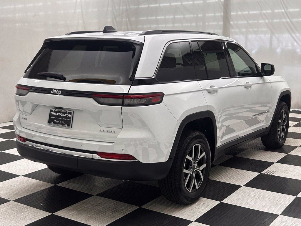 2027 Jeep Grand Cherokee Laredo X Portland OR