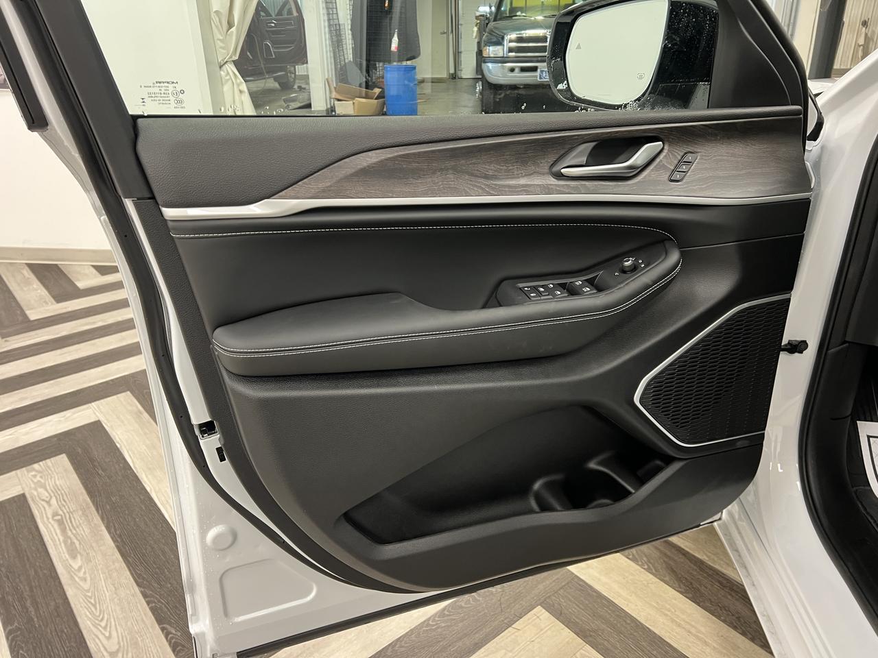 2027 Jeep Grand Cherokee Limited Reserve Bozeman MT