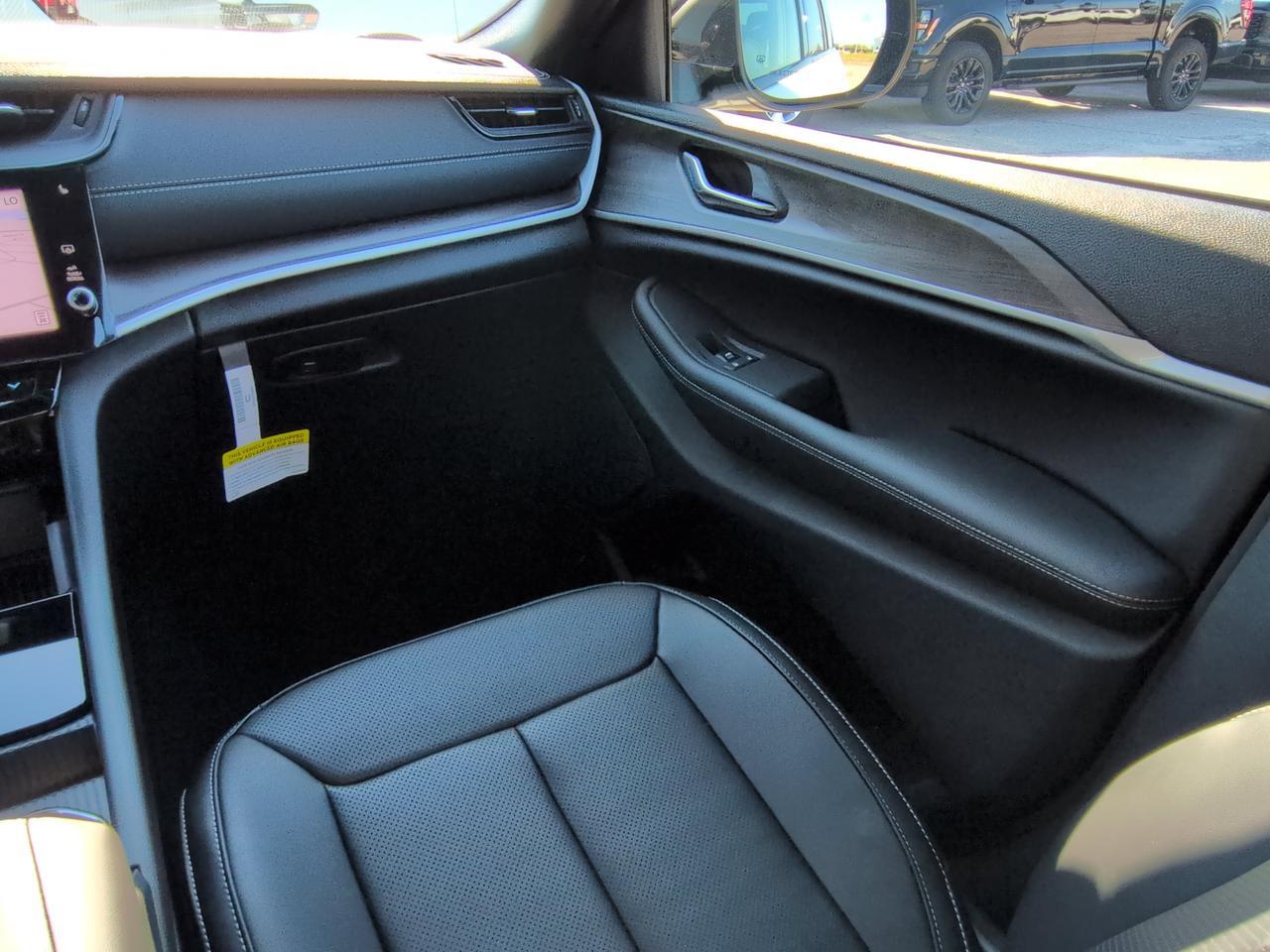 2027 Jeep Grand Cherokee Limited Winder GA