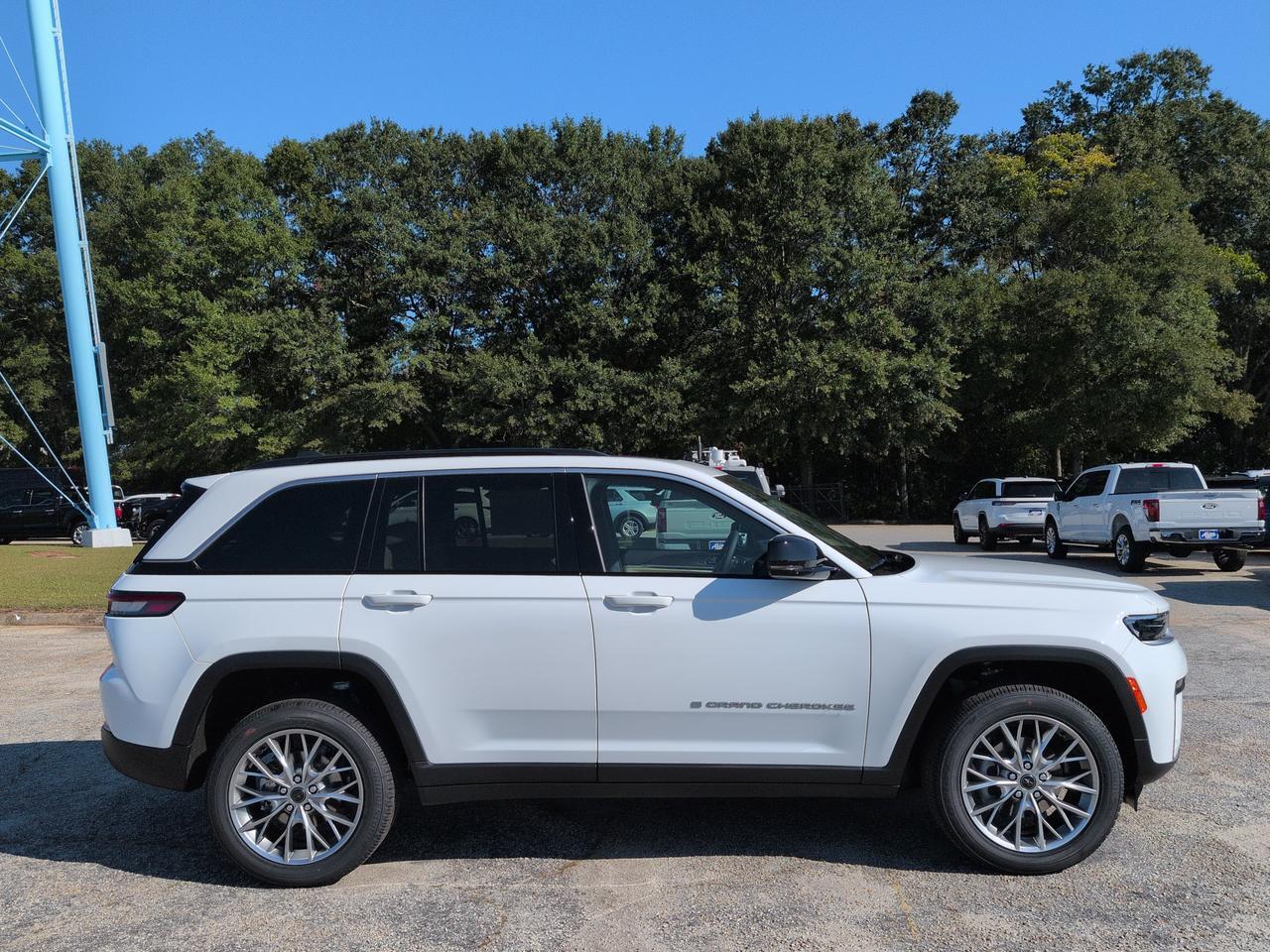 2027 Jeep Grand Cherokee Limited Winder GA