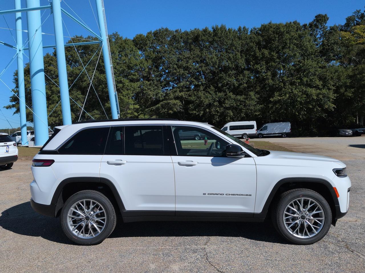 2027 Jeep Grand Cherokee