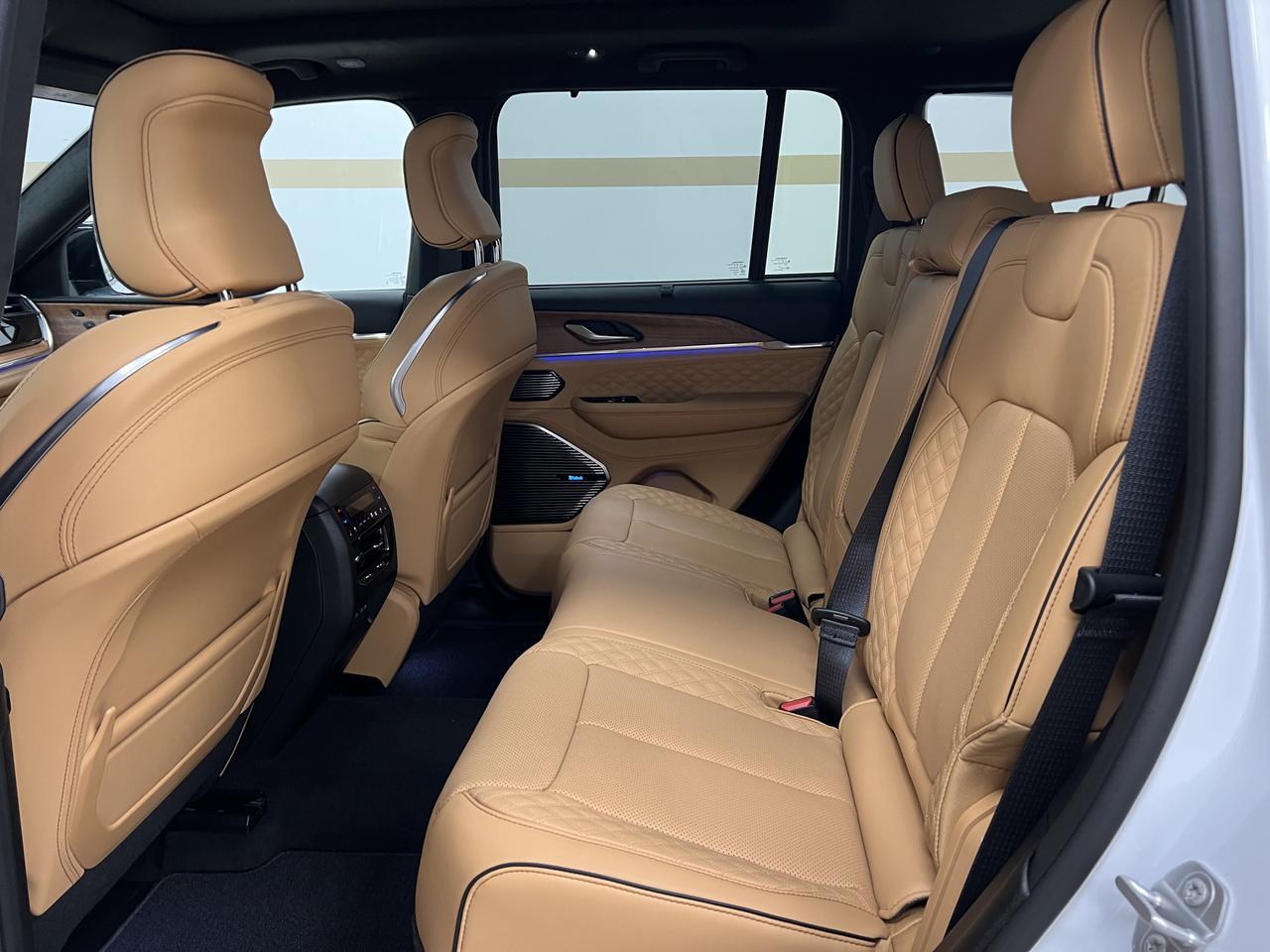 2027 Jeep Grand Cherokee Summit Bozeman MT