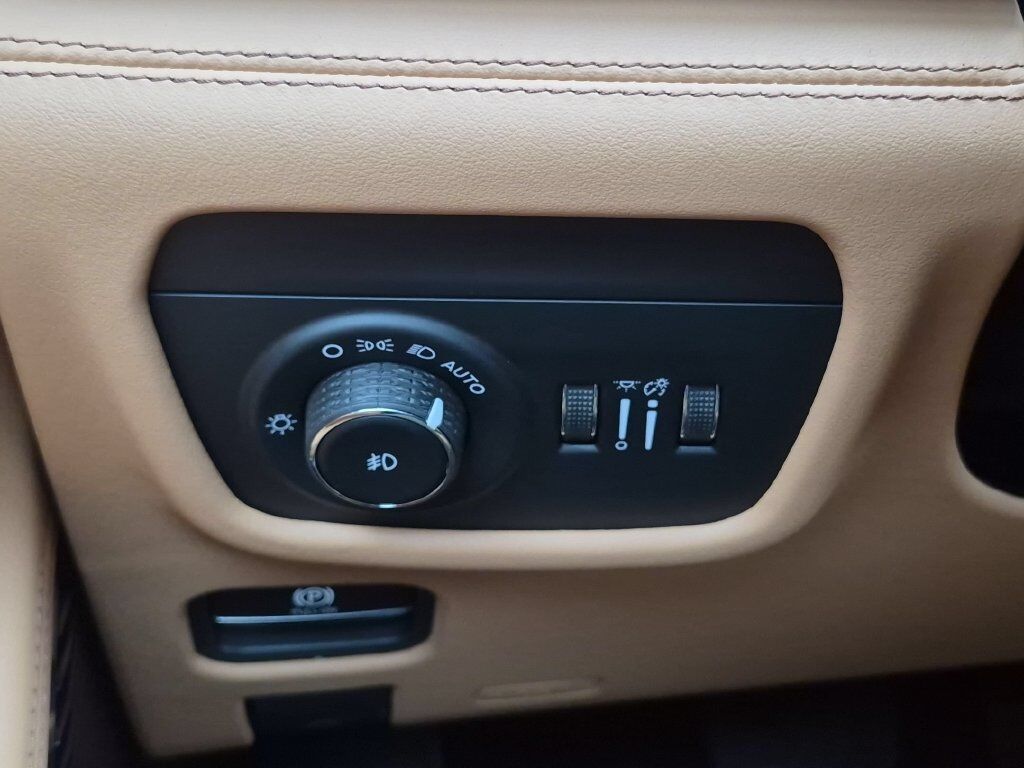 2027 Jeep Grand Cherokee Summit Gresham OR
