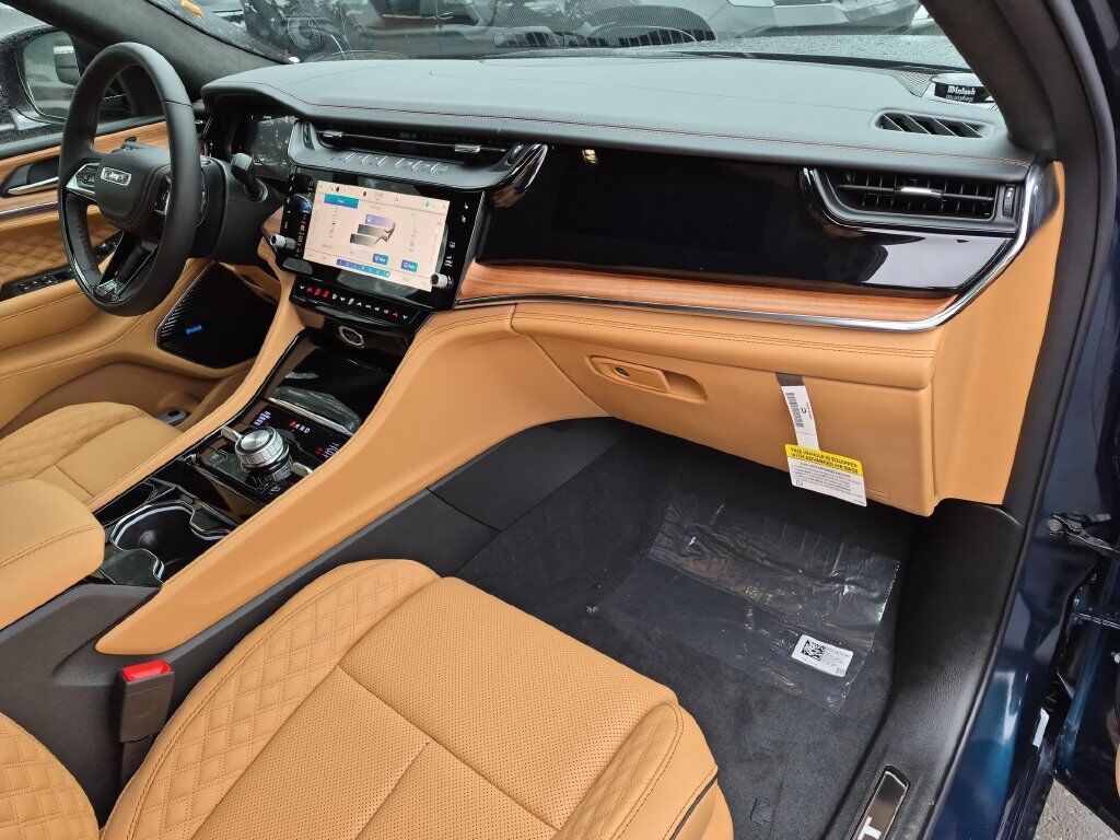 2027 Jeep Grand Cherokee Summit Gresham OR