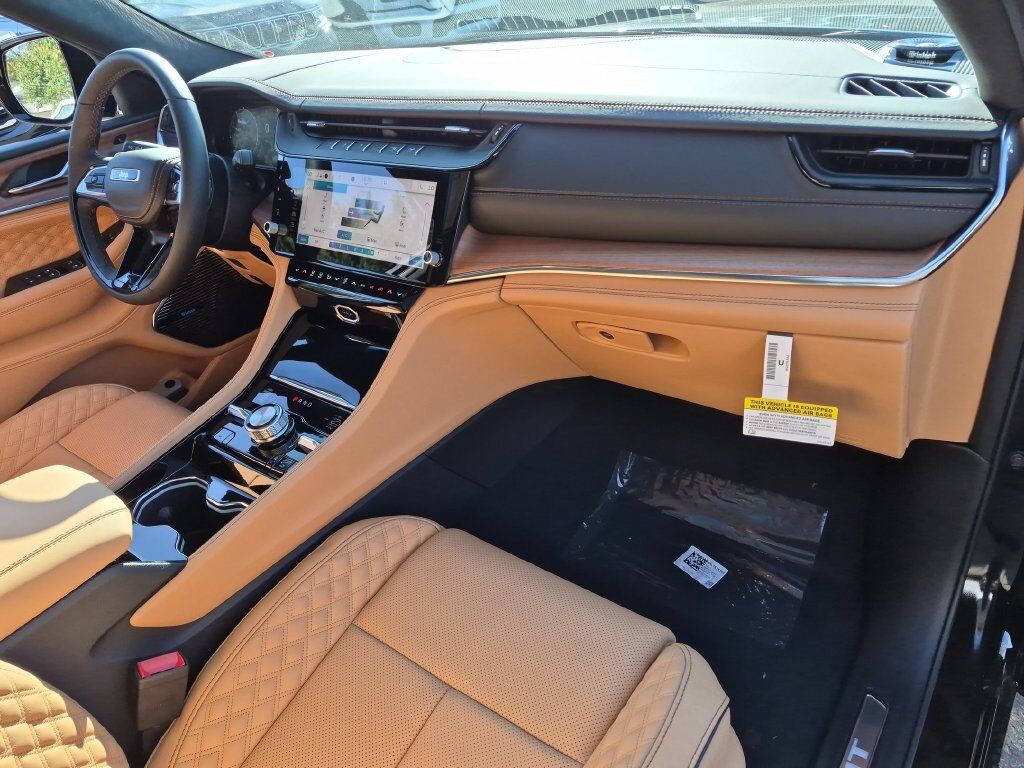 2027 Jeep Grand Cherokee Summit Gresham OR