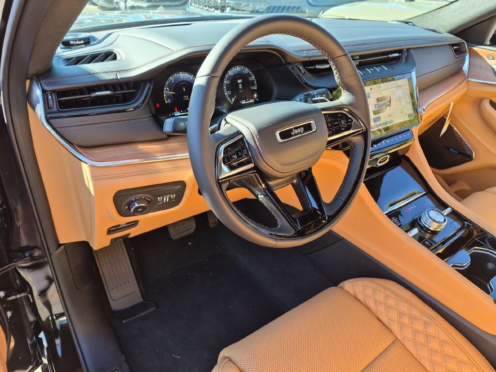 2027 Jeep Grand Cherokee Summit Gresham OR