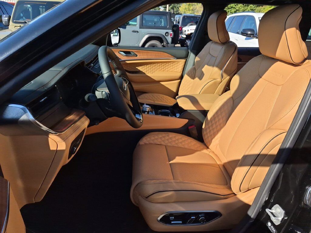 2027 Jeep Grand Cherokee Summit Gresham OR