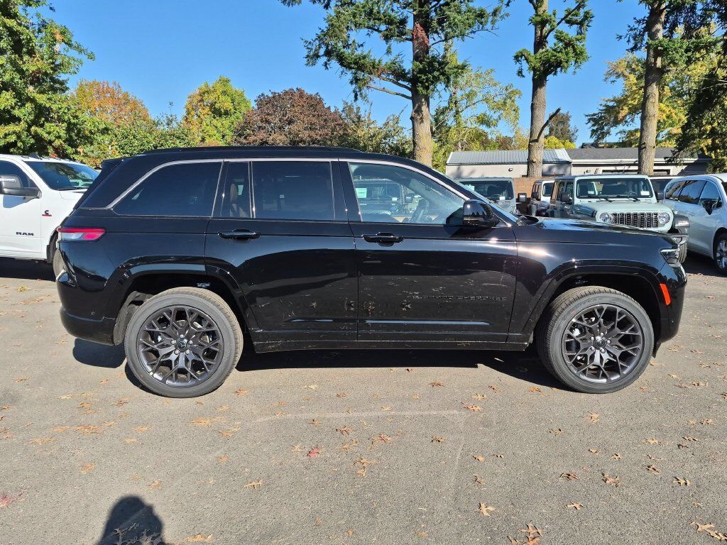 2027 Jeep Grand Cherokee Summit Gresham OR