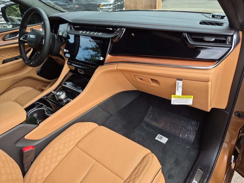 2027 Jeep Grand Cherokee Summit Gresham OR