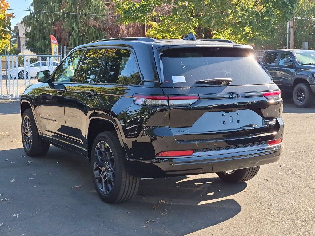 2027 Jeep Grand Cherokee Summit Gresham OR