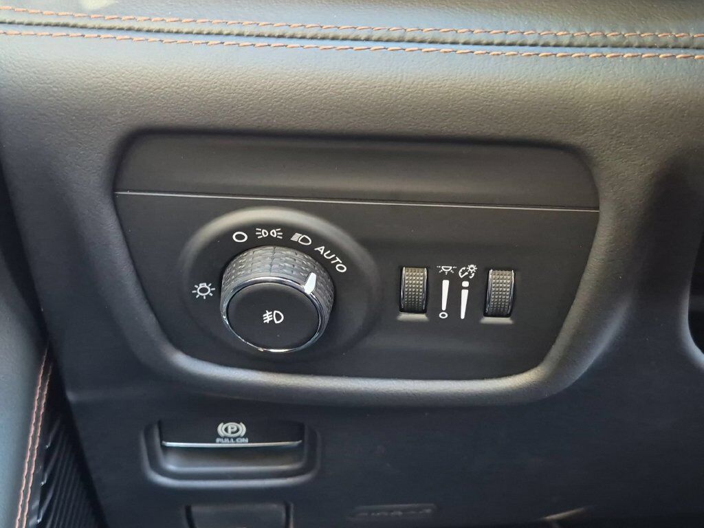 2027 Jeep Grand Cherokee Summit Gresham OR