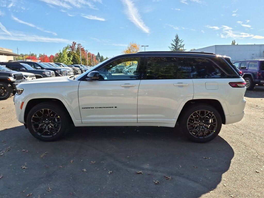 2027 Jeep Grand Cherokee Summit Gresham OR