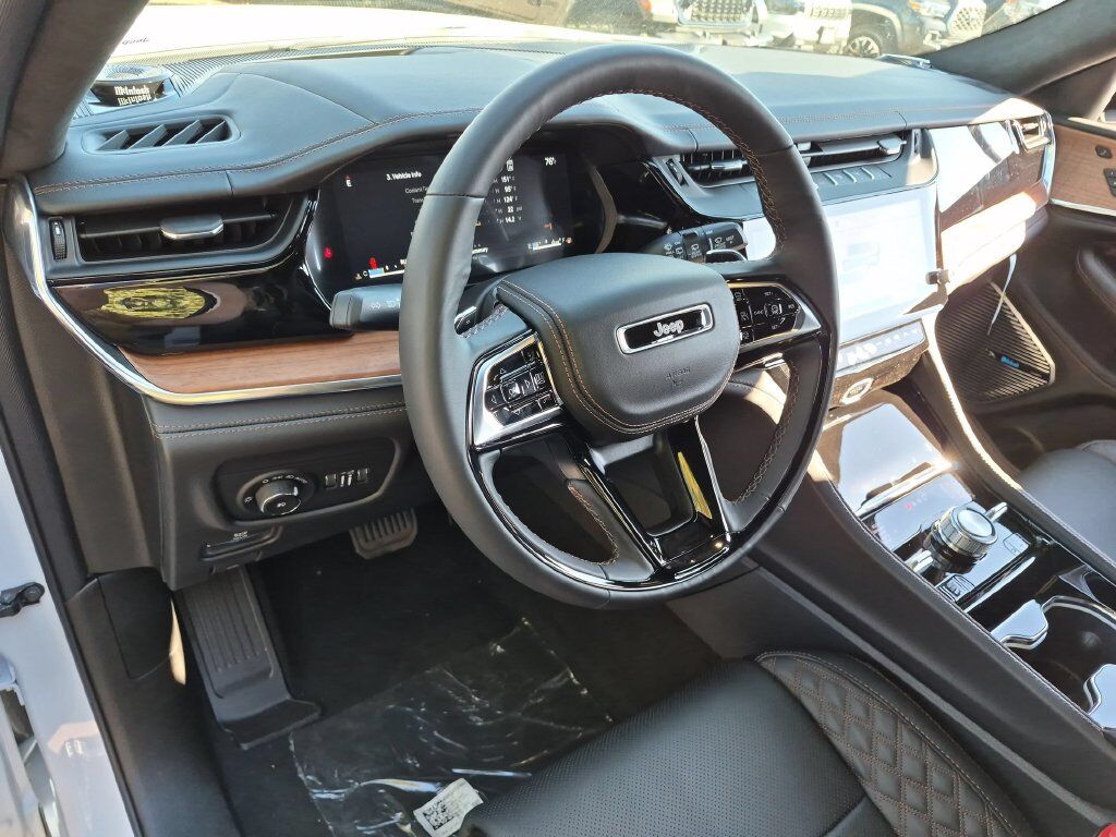 2027 Jeep Grand Cherokee Summit Gresham OR