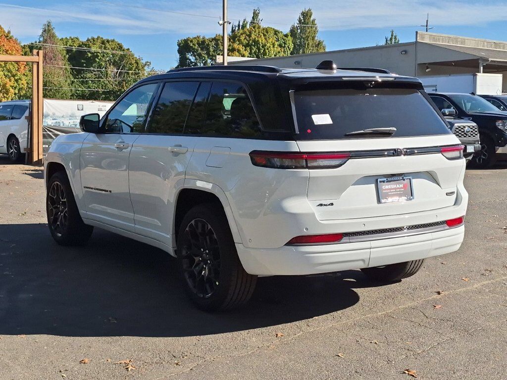 2027 Jeep Grand Cherokee Summit Gresham OR