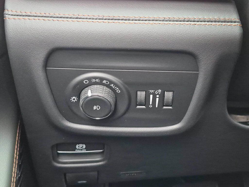 2027 Jeep Grand Cherokee Summit Gresham OR