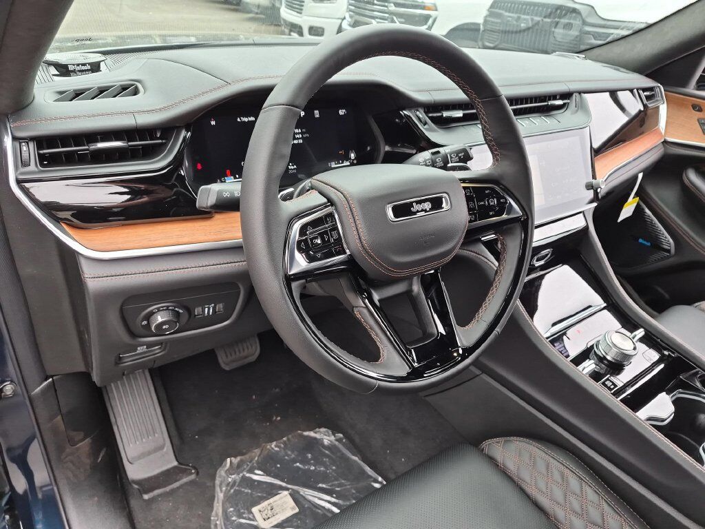 2027 Jeep Grand Cherokee Summit Gresham OR