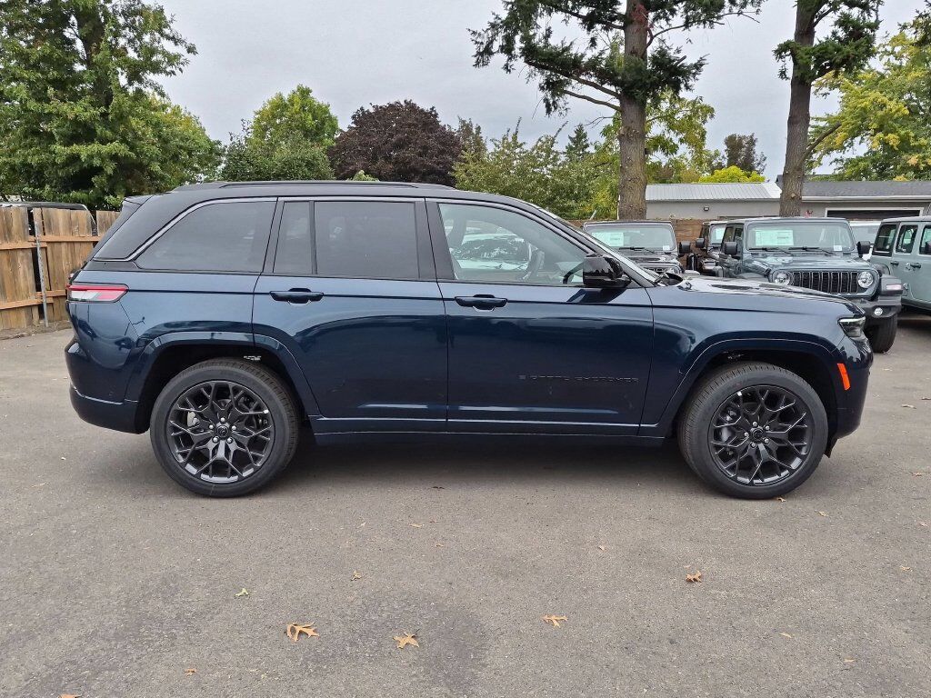 2027 Jeep Grand Cherokee Summit Gresham OR