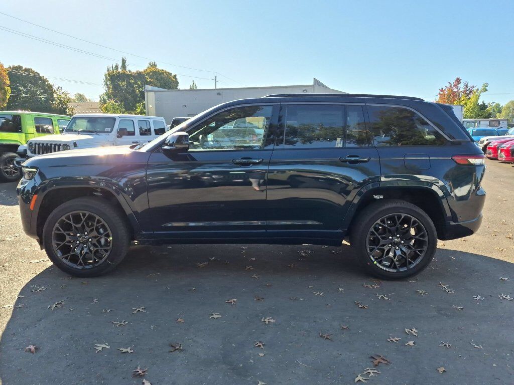 2027 Jeep Grand Cherokee Summit Gresham OR