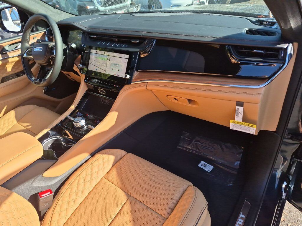 2027 Jeep Grand Cherokee Summit Gresham OR