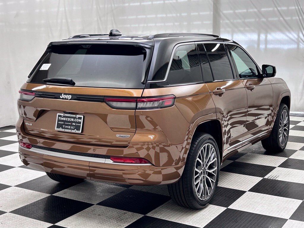 2027 Jeep Grand Cherokee Summit Portland OR