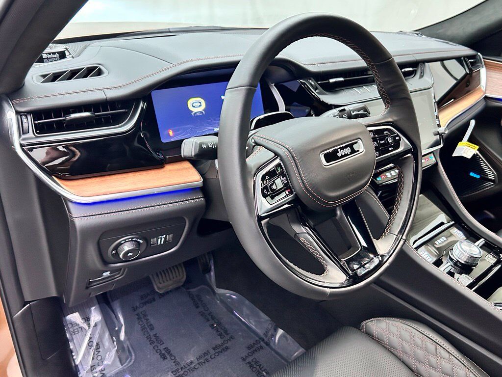 2027 Jeep Grand Cherokee Summit Portland OR