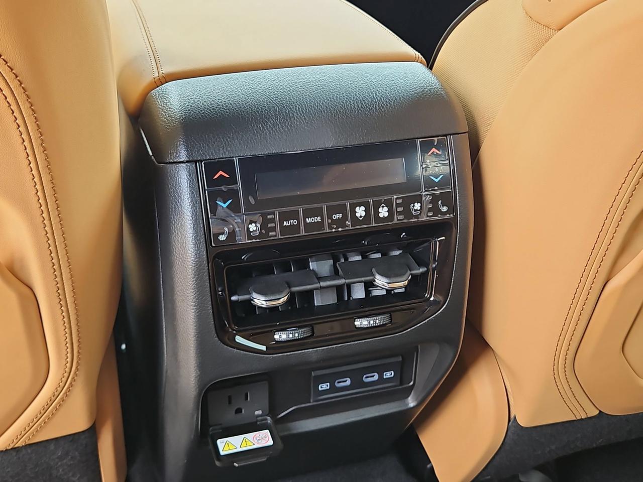 2027 Jeep Grand Cherokee Summit Castroville TX
