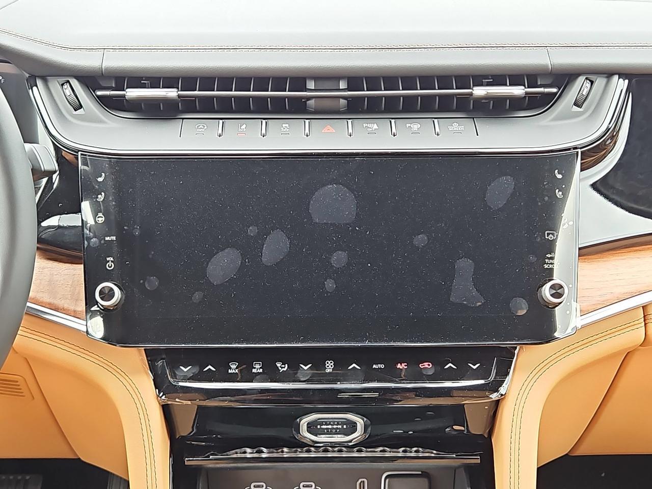2027 Jeep Grand Cherokee Summit Castroville TX