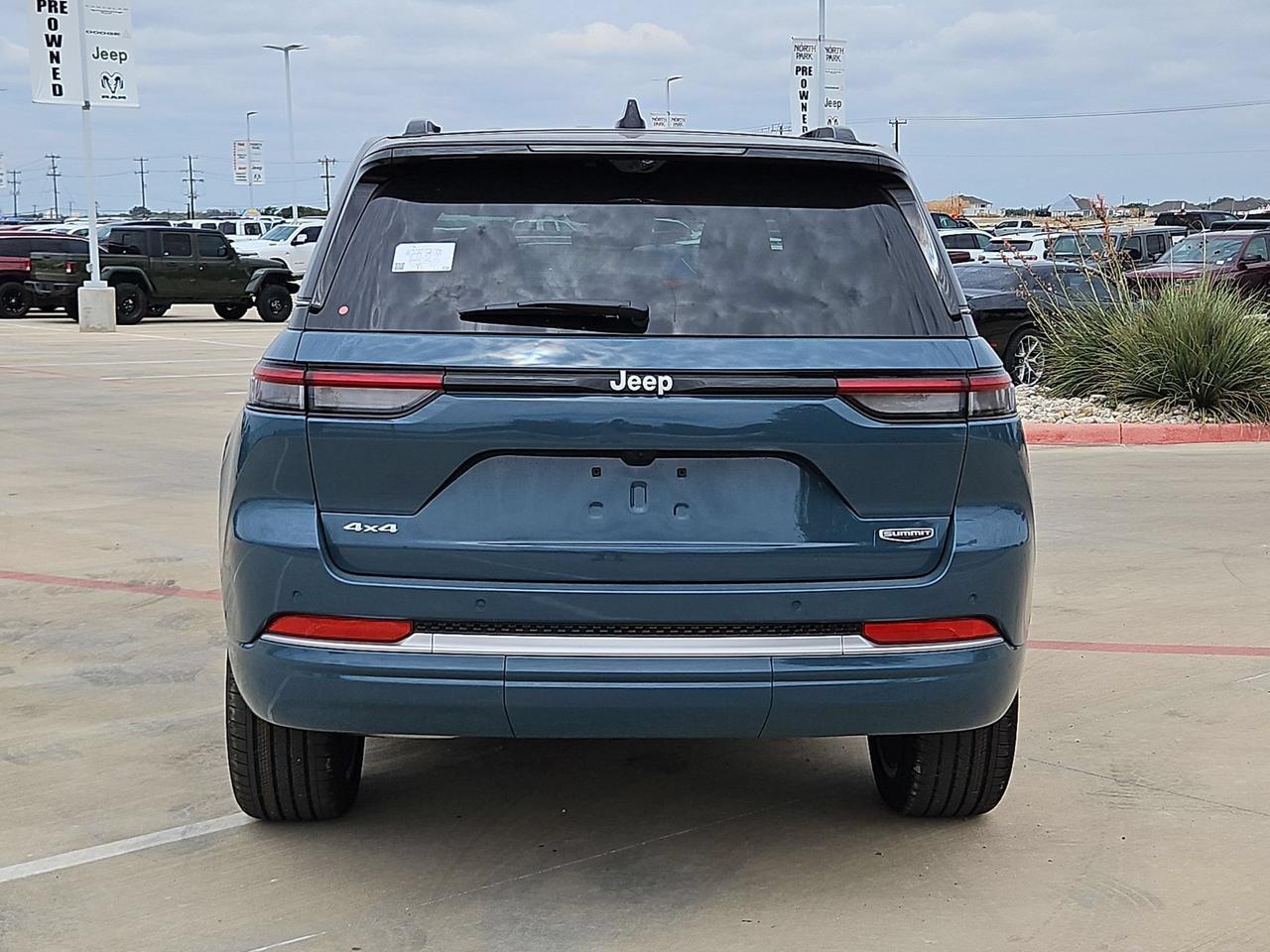 2027 Jeep Grand Cherokee Summit Castroville TX