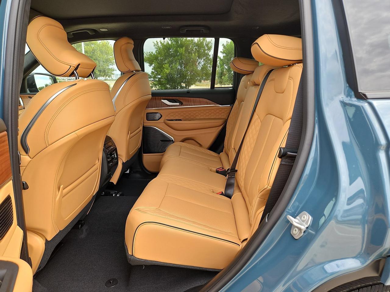 2027 Jeep Grand Cherokee Summit Castroville TX