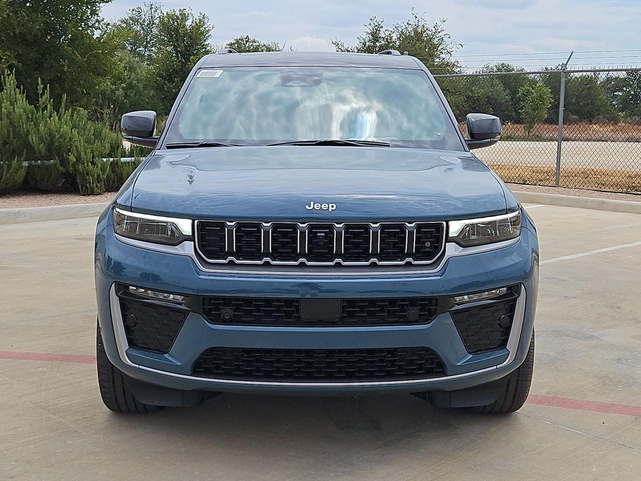 2027 Jeep Grand Cherokee Summit Castroville TX