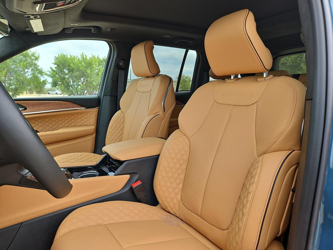 2027 Jeep Grand Cherokee Summit Castroville TX