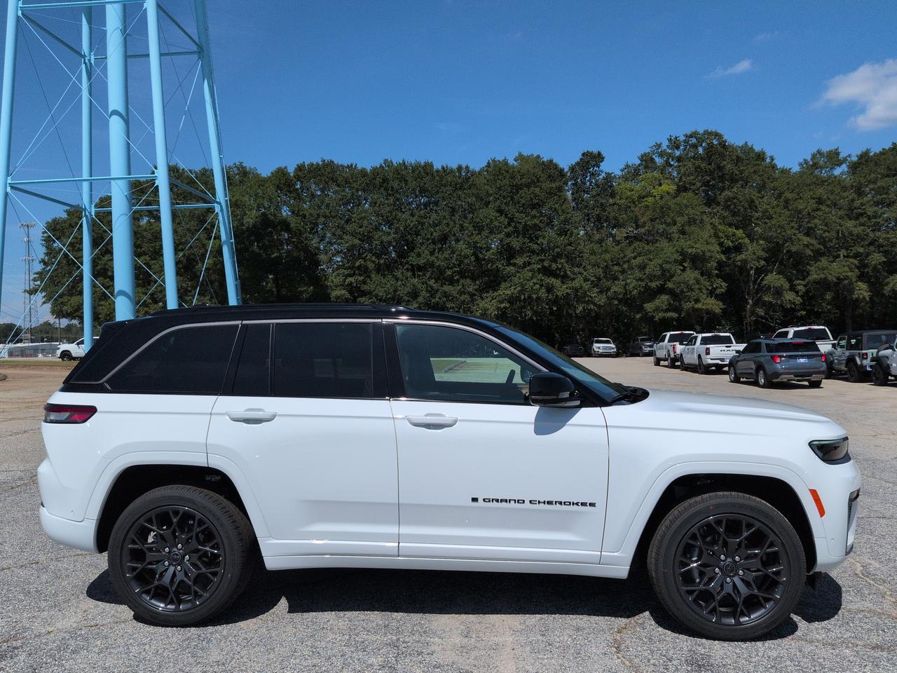 2027 Jeep Grand Cherokee