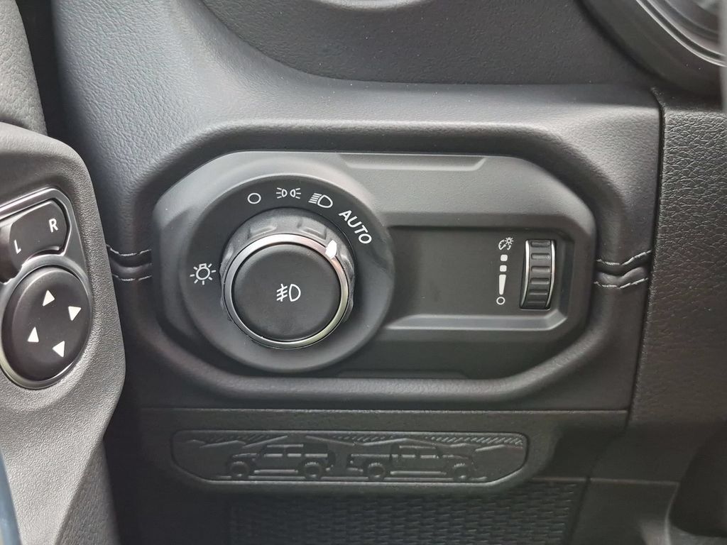 2027 Jeep Wrangler Sahara Gresham OR