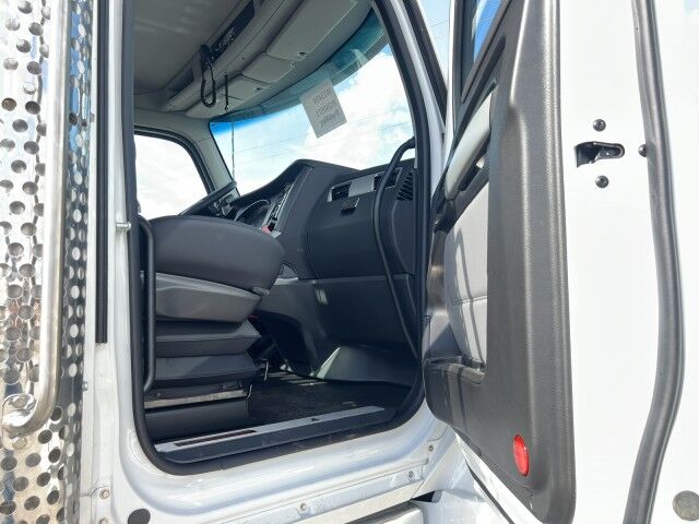 2027 Kenworth T880 Jerr-Dan 28' 15-Ton Industrial Carrier Truck Miami FL