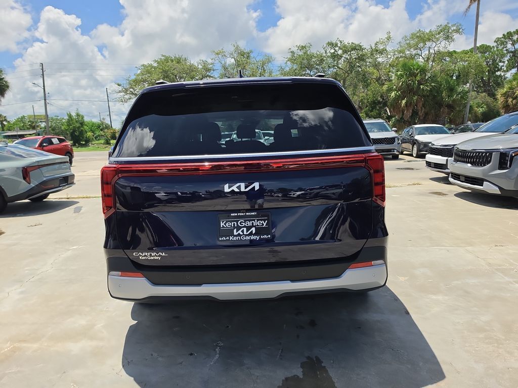 2027 Kia Carnival EX San Clemente CA