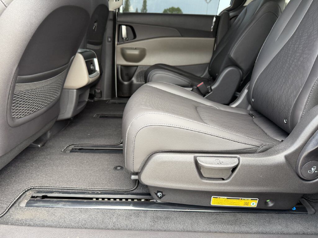 2027 Kia Carnival EX San Clemente CA