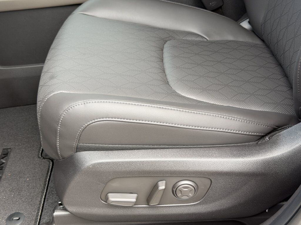 2027 Kia Carnival EX San Clemente CA