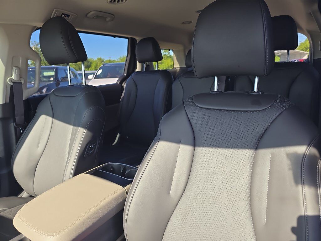 2027 Kia Carnival EX San Clemente CA