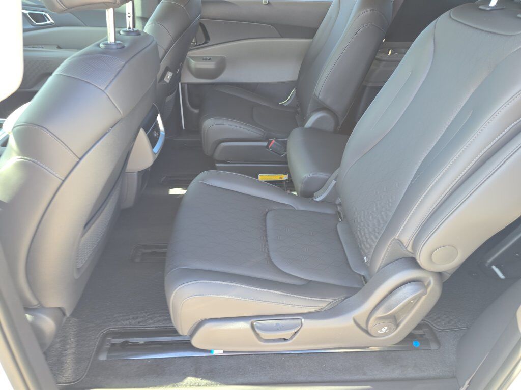 2027 Kia Carnival EX San Clemente CA