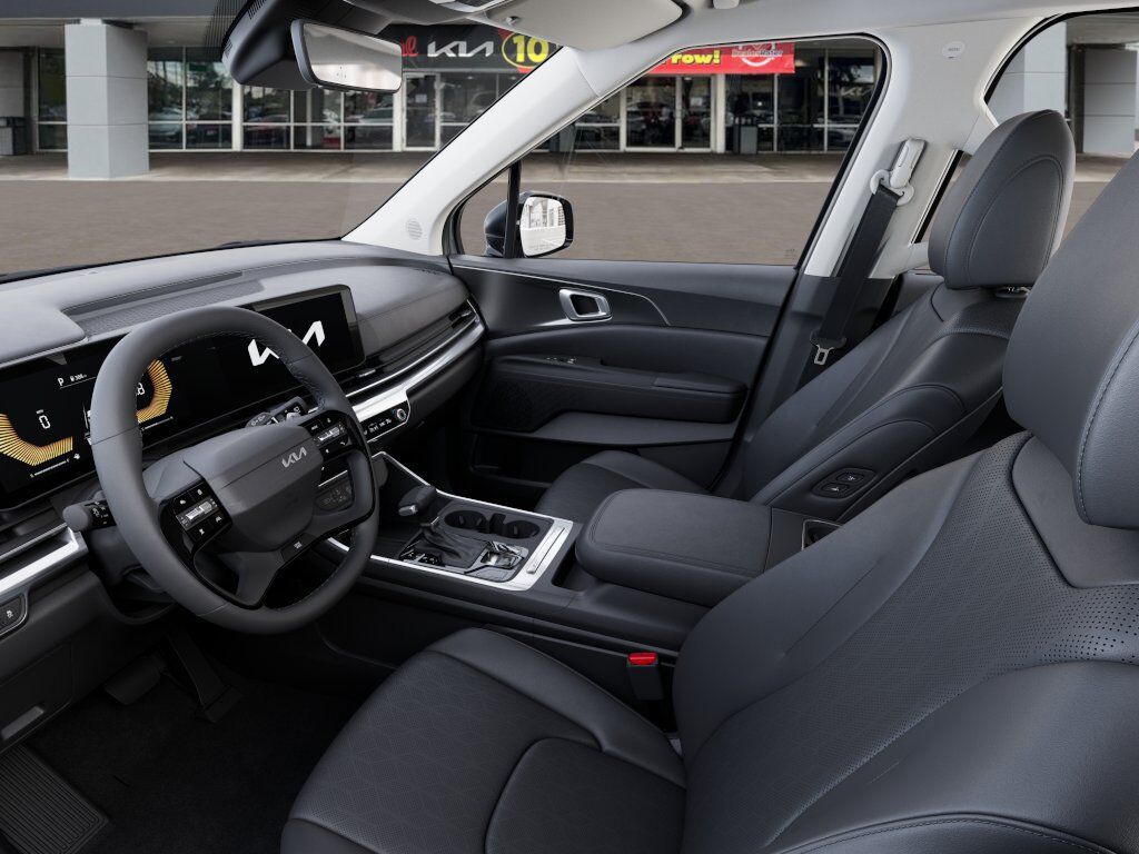 2027 Kia Carnival EX Tucson AZ