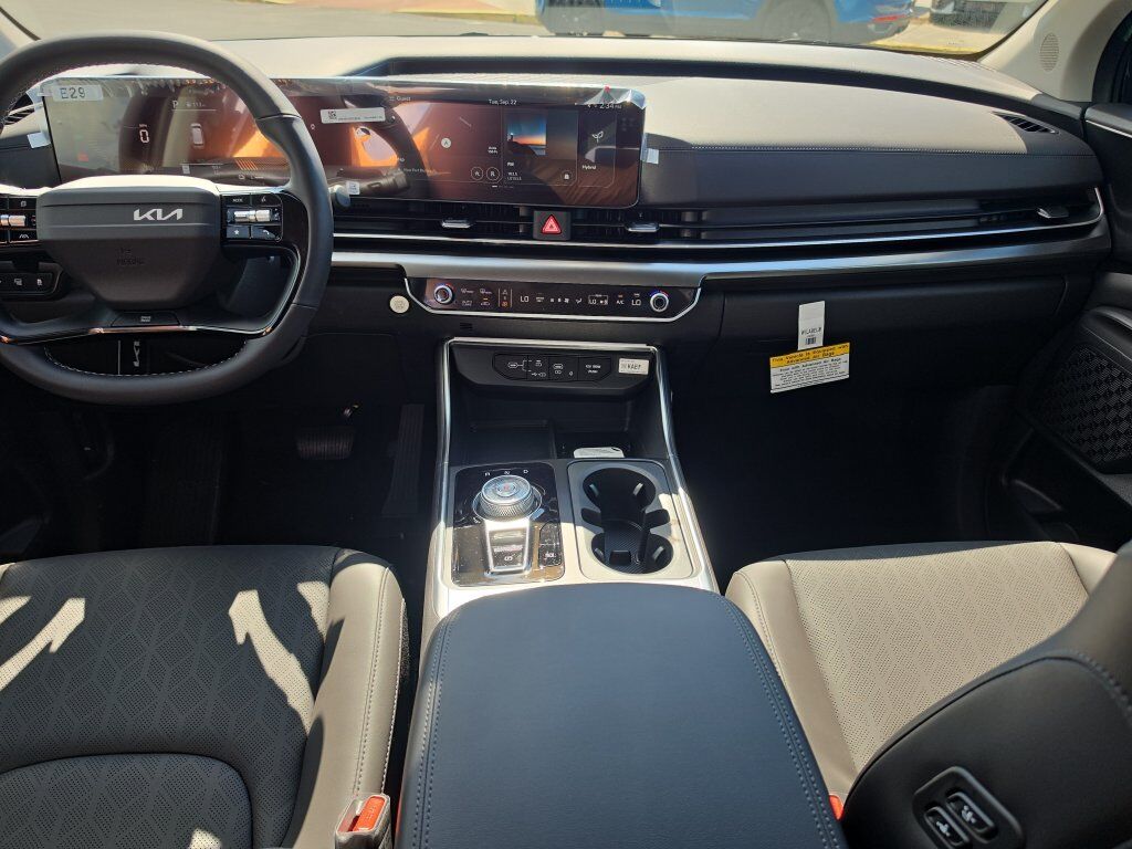2027 Kia Carnival Hybrid EX San Clemente CA