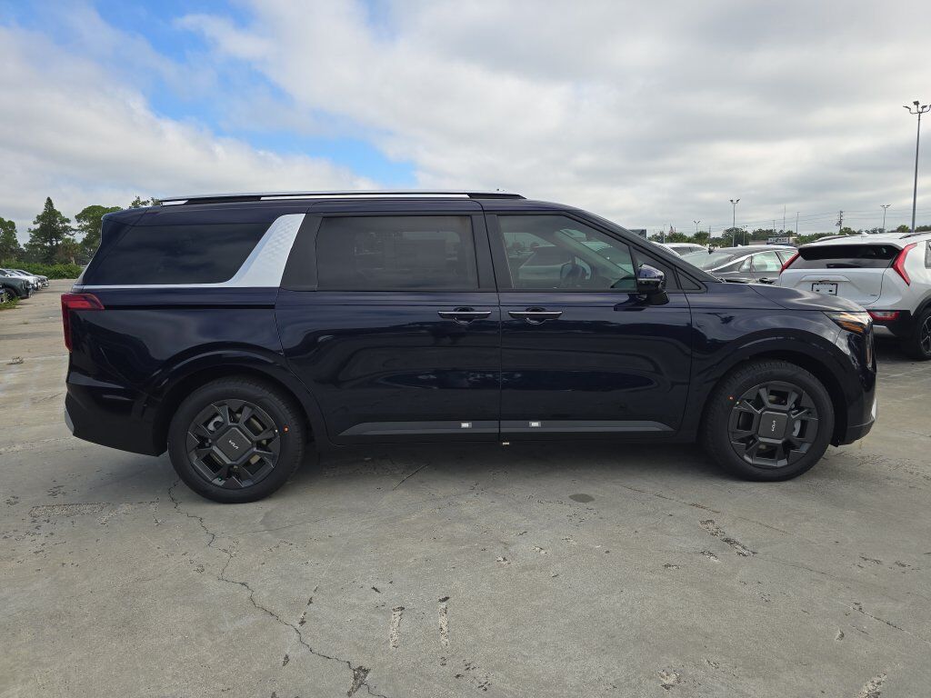2027 Kia Carnival Hybrid EX San Clemente CA
