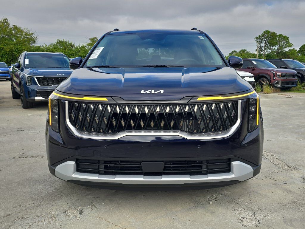 2027 Kia Carnival Hybrid EX San Clemente CA