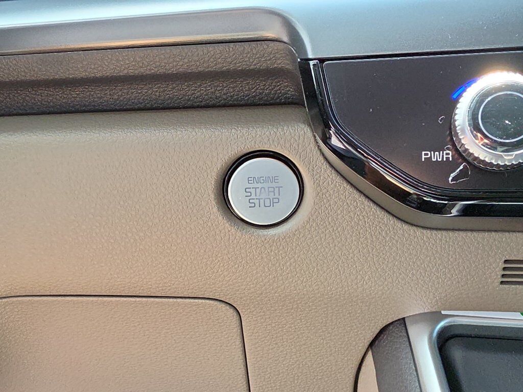 2027 Kia Carnival Hybrid LXS San Clemente CA