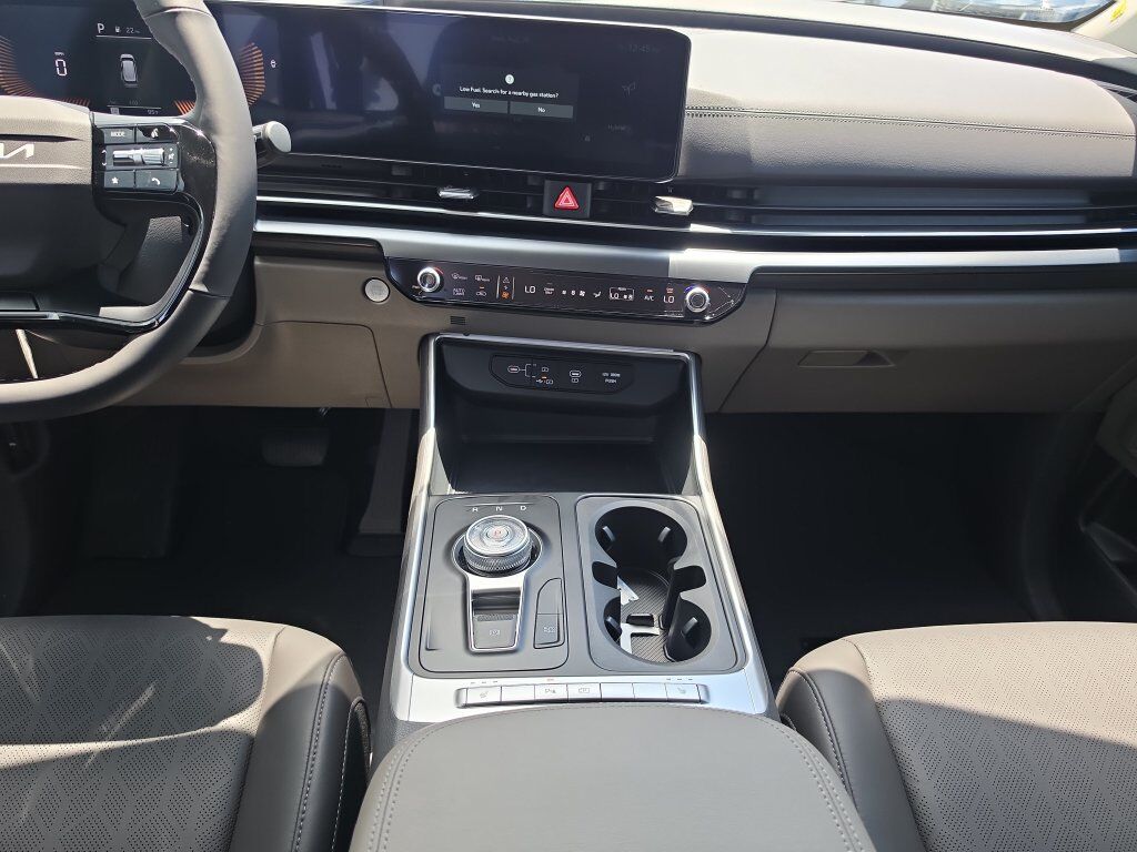 2027 Kia Carnival Hybrid LXS San Clemente CA