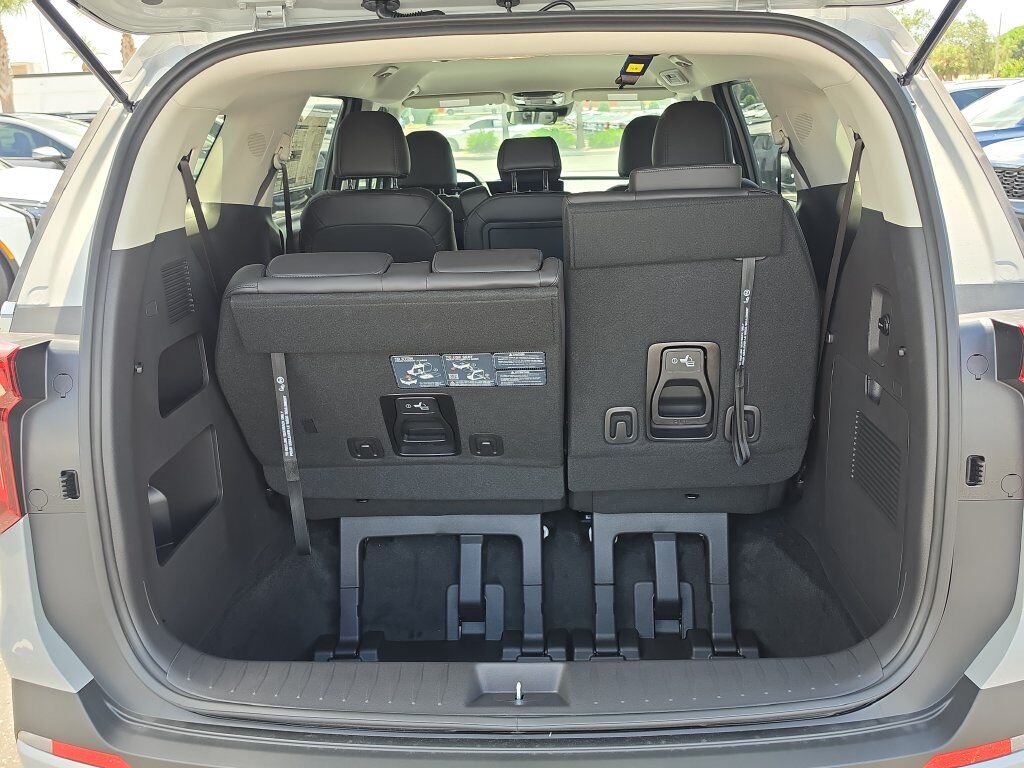 2027 Kia Carnival Hybrid LXS San Clemente CA
